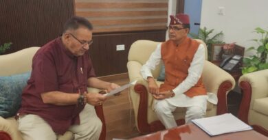 मंत्री जोशी ने केंद्रीय मंत्री शिवराज सिंह चौहान से की शिष्टाचार भेंट