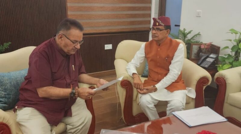 मंत्री जोशी ने केंद्रीय मंत्री शिवराज सिंह चौहान से की शिष्टाचार भेंट