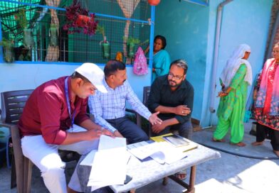 बीएलओ ने गणना प्रपत्रों का वितरण किया प्रारंभ,मतदाता सूची पुनरीक्षण अभियान का घर-घर चरण शुरू
