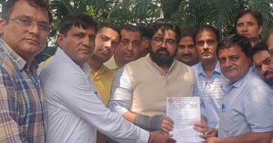 अध्यापकों ने राज्यसभा सांसद के समक्ष रखीं मांगें