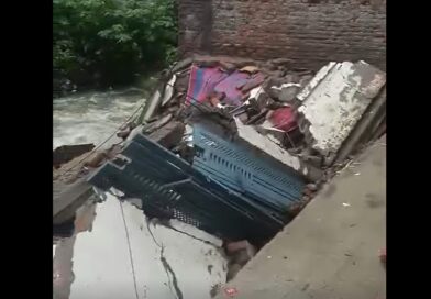 देहरादून में बारिश से बड़ा हादसा, करगी ग्रांट में दो दुकानें और एक मकान ढहा, लोगों में दहशत