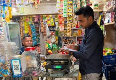 चीनी की जमाखोरी और कालाबाजारी पर शिकंजा, पौड़ी में 11 टीमों ने की छापेमारी