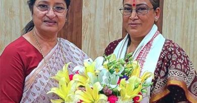 कैबिनेट मंत्री रेखा आर्या ने केंद्रीय महिला एवं बाल विकास मंत्री से की शिष्टाचार भेंट