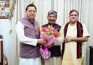 देहरादून : नव निर्वाचित राज्य सभा सांसद दिनेश आर्य ने सीएम पुष्कर धामी से की शिष्टाचार भेंट
